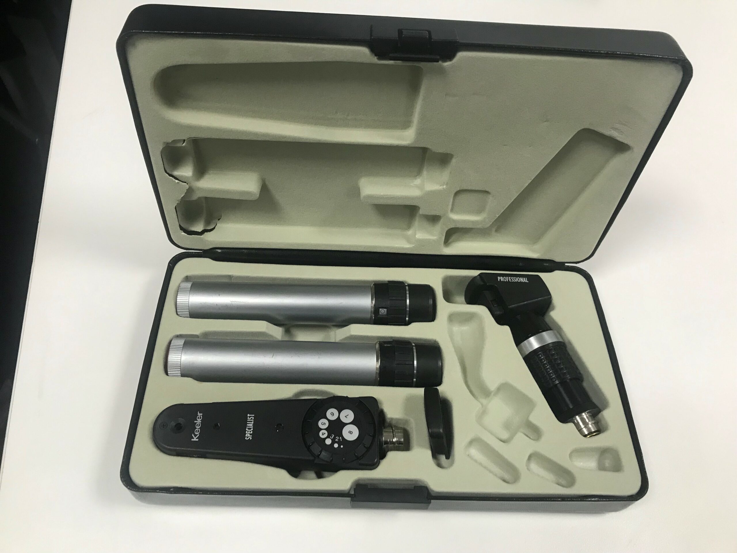 Used & Approved Keeler Specialist Ophthalmoscope & Streak Retinoscope